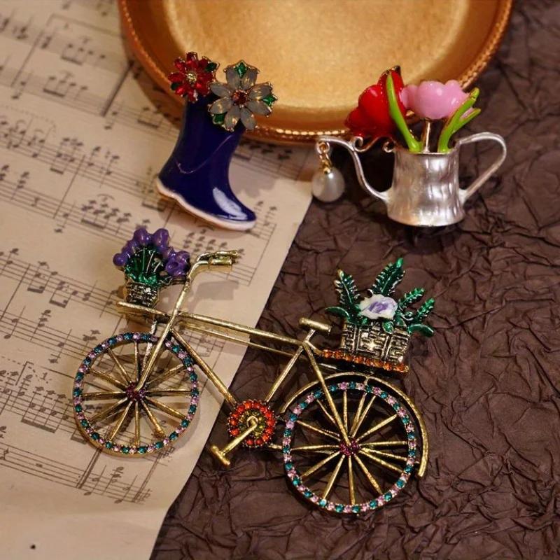 Vintage Classic Women Men Enamel Bicycle Pin Brooch Retro Lady Drip Oil Bike Badges Student Bag Buckles