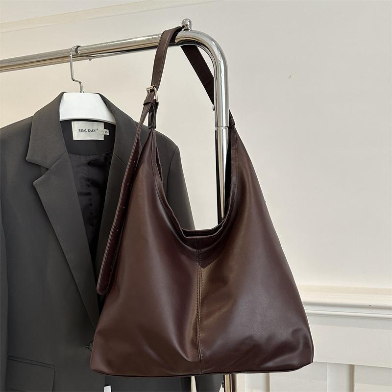 Large Capacity Commuter New Popular 2025 Solid Color Simple Casual Shoulder Underarm Tote Bag Women