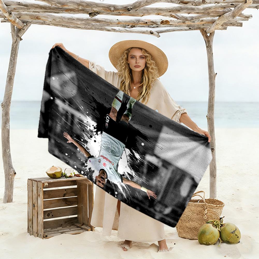 Victory Celebration Moment Beach Towel Quick-Dry Soft Microfiber Comfortable Lightweight
