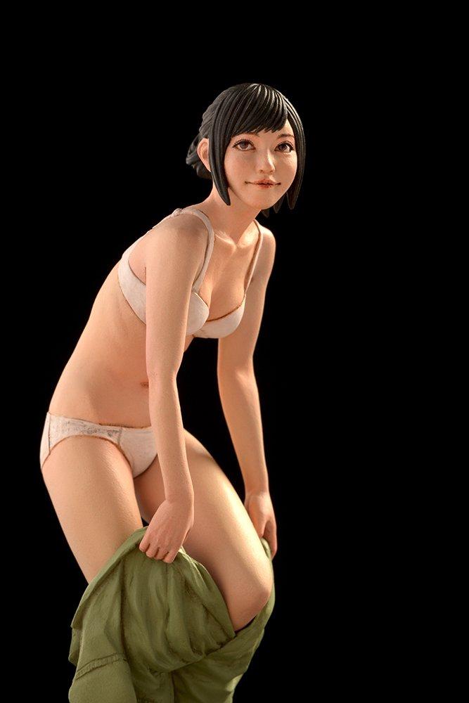 Brick Works Maschinen Krieger Training Girl Want to Stare at Scale Resin Cast Assembly Kit "I You" 1/20 MUS-27