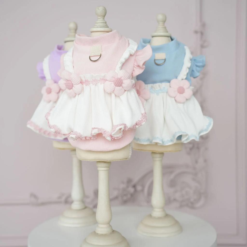 Small and Medium-sized Autumn and Winter Dog Clothing Dog Skirt Sunflower Thread Knitted Skirt Cat Cold Resistant Plush Skirt