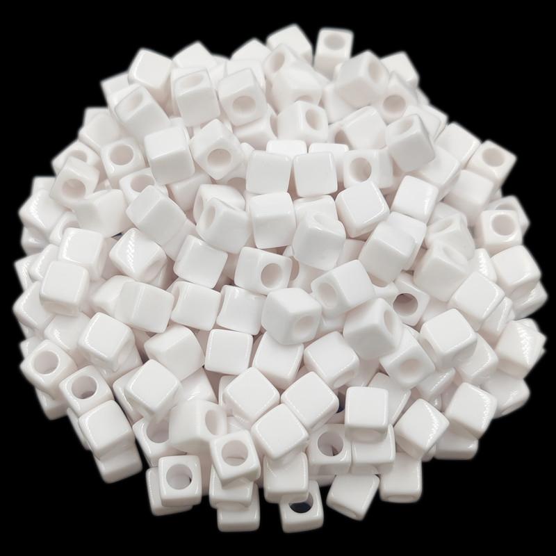 

Товары для вечеринок, ожерелье, браслет, сделай сам, конфетный цвет, 40 шт., 7 мм, квадратные свободные бусины, подвески для изготовления ювелирных изделий, кулон белый