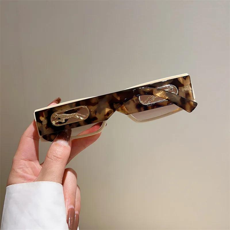 New Luxury Brand Designer Small Frame Rectangle Sunglasses Women For Men Vintage Sun Glasses Popular Punk Leopard Shades UV400