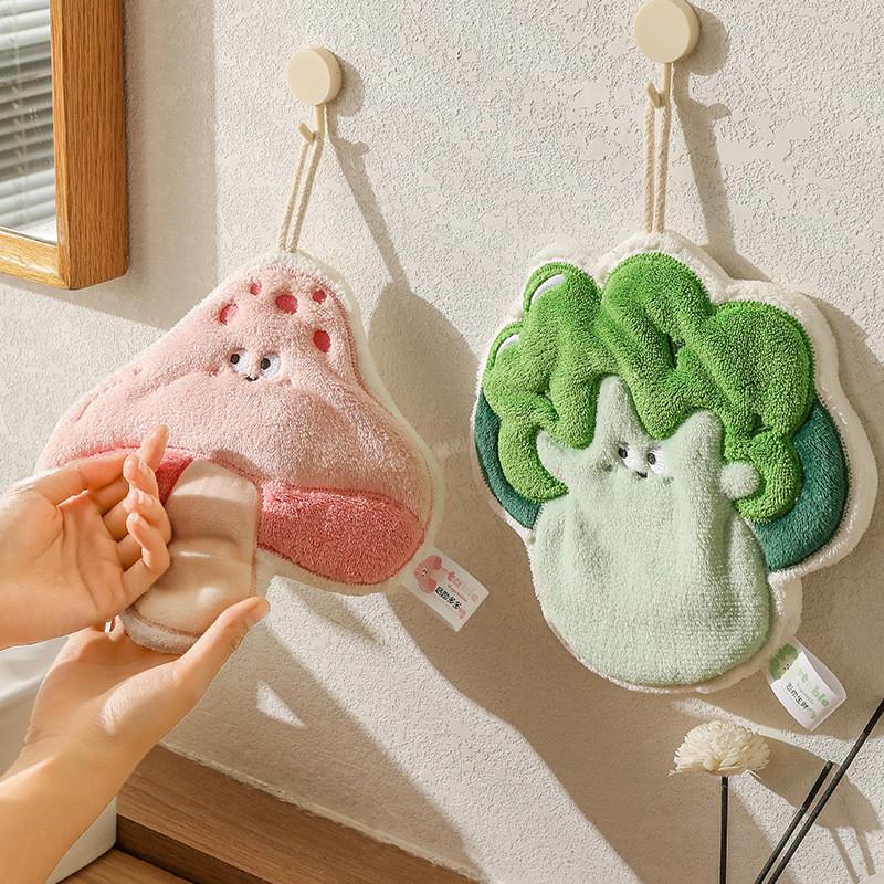Pumpkin Shape Coral Fleece Hand Towel Three-layer Thick Super Absorbent Quick-drying Towels for Kitchen Bathroom Handkerchief