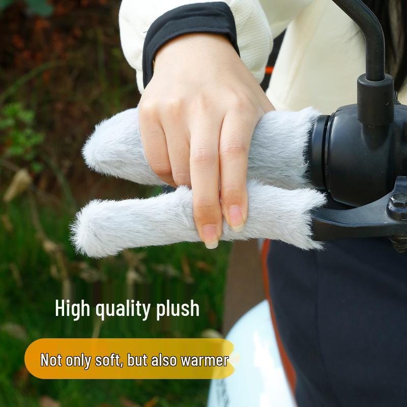 

Winter Electric Vehicle Plush Handlebar Covers - Warm, Anti-Slip for Three-Wheelers One Size