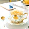 Feines Knochenporzellan Kaffeetassen- und Untertassensets, 270 ml Wunderschön glasierte Teetasse mit Goldrand und Henkel, Keramik-Kaffeetassen mit goldenem Löffel