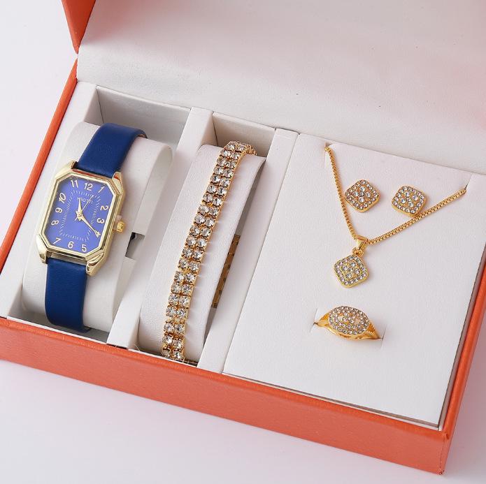 New Explosive Trend Leather Women'S Watch Square Korean Version Rhinestone Love Jewelry Set Watch