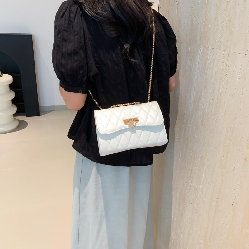 Schicke Vintage-Kette Kleine quadratische Tasche Trendig Sommer 2024 Schulter Crossbody