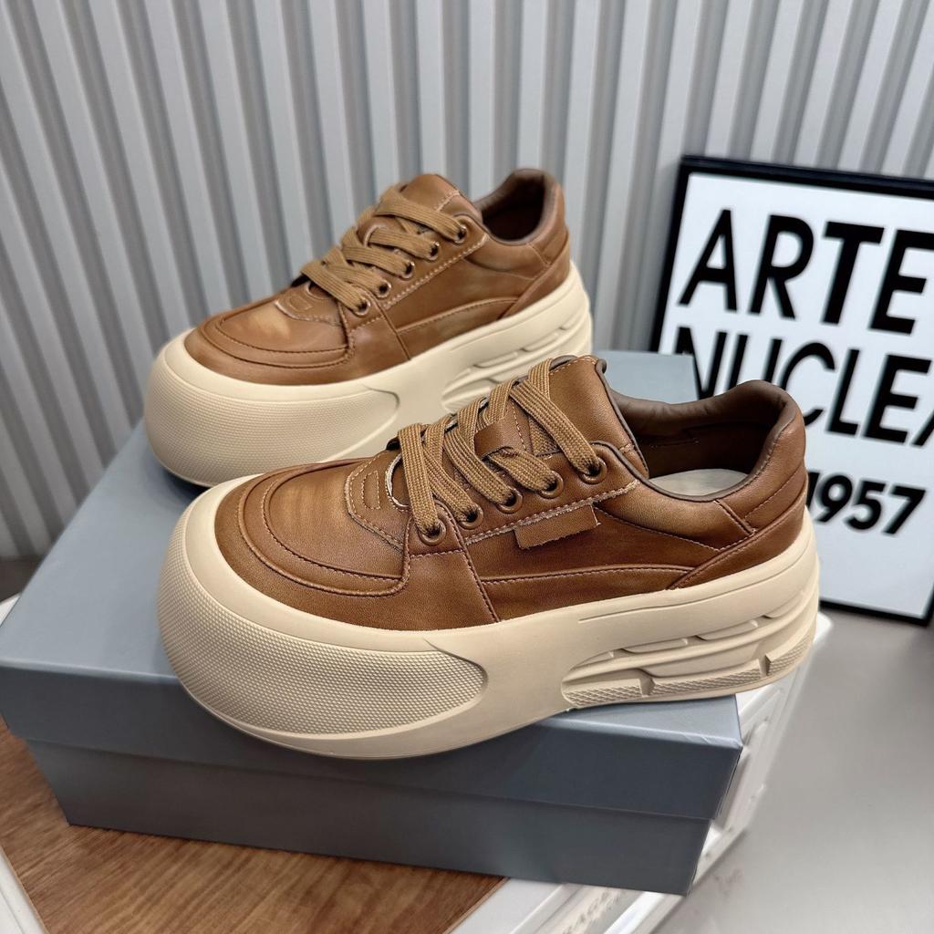 Jesienne damskie buty brzydkie urocze buty damskie na platformie gwiazda jesień chleb nowe buty casual podwyższające wzrost