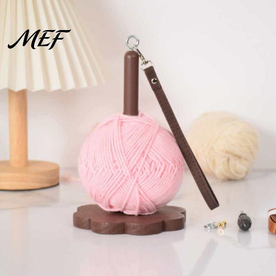 Crochet Yarn Helper Wooden Wrist Holder, Portable Smooth Rotation Dispenser, Knitting Accessory Hands Free Rack for And Crocheting Holder