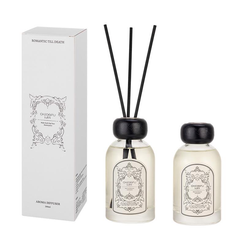 Luxurious Flameless Aromatherapy Oil for Lasting Indoor Fragrance: Bedroom Decor, Hotel Freshener, Incense.