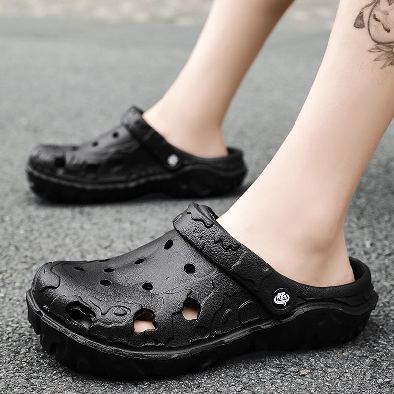 Fashion Classic Men Slippers White Outdoor Garden Clogs Casual Sandals Black Unisex Closed-Toe Slip-Ons Men's Breathable Beach Shoes