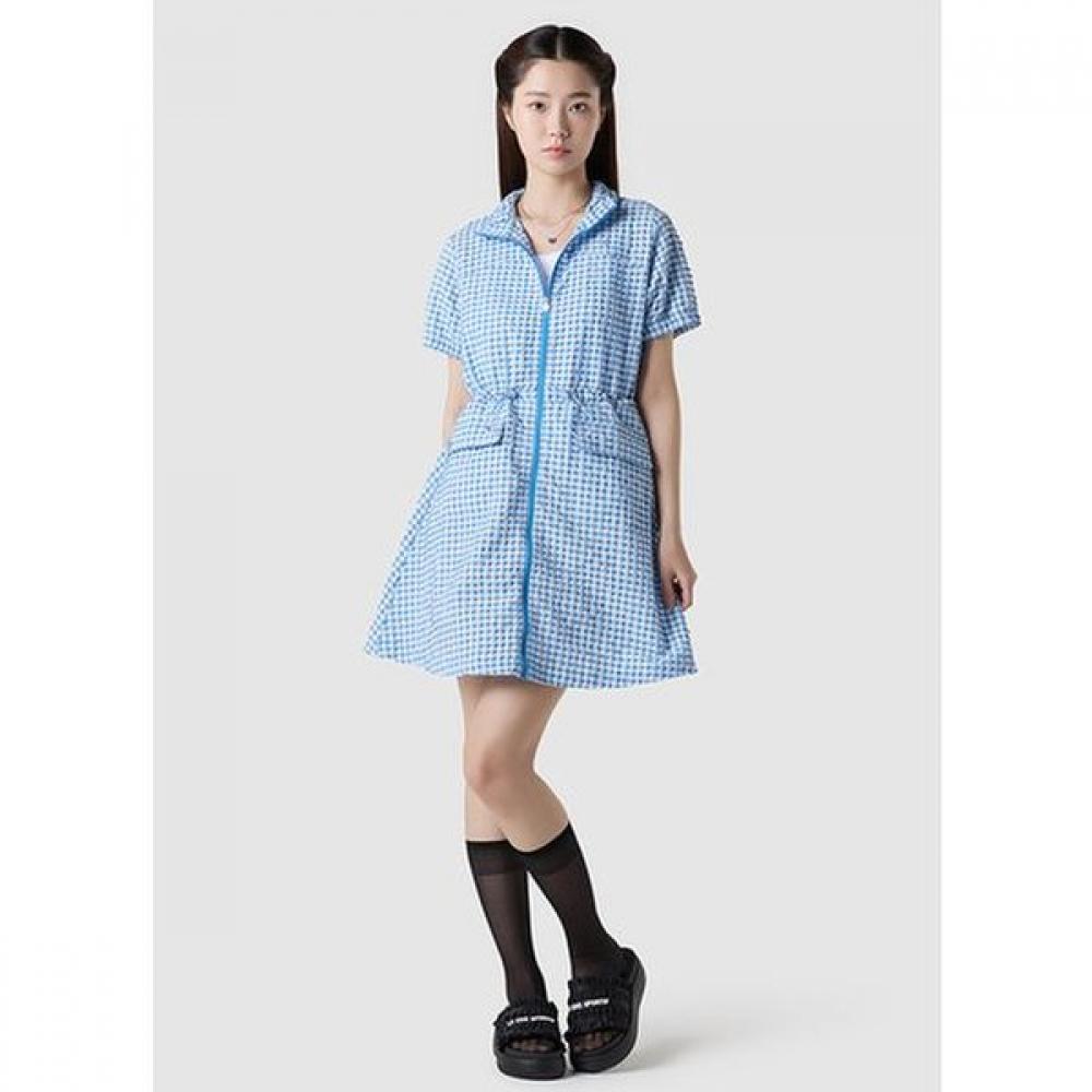 

Le Coq Sportif Women S crinkLe SeerSucker Full Zip Short SLeeve dreSS Lbl Qq22 DNV navy/85 S