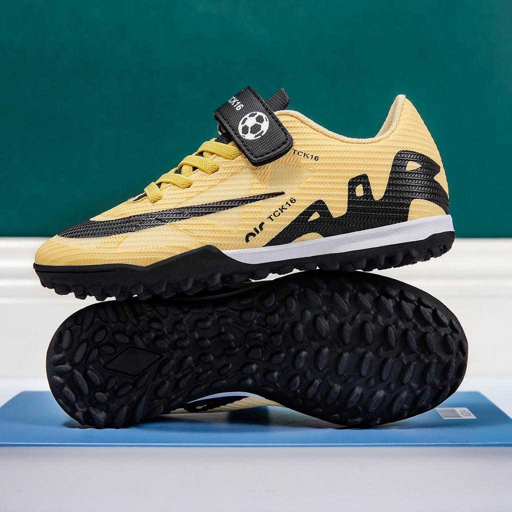 New Velcro Soccer Shoes for Boys Teenagers Students Broken Nails Lawn Training Ground Soccer Shoes