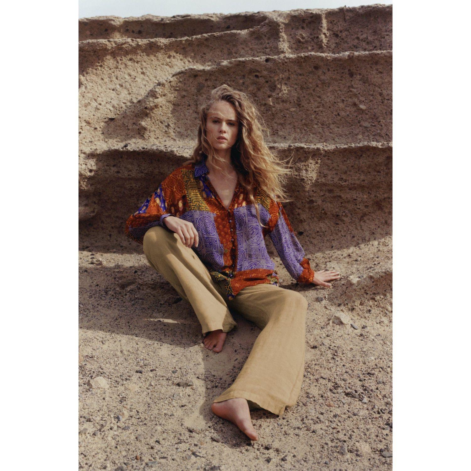 

PATCHWORK PRINT OVERSIZED BLOUSE