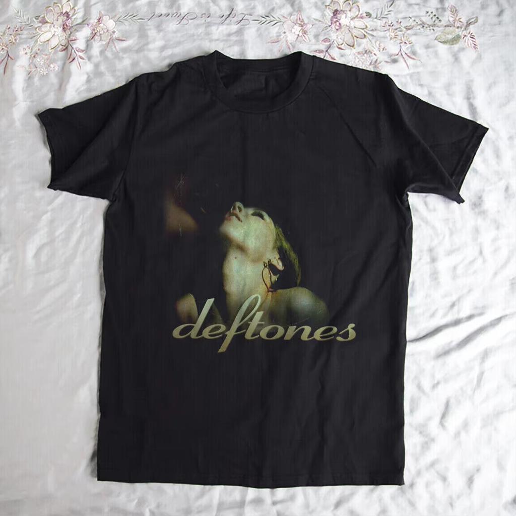 2026 New Deftones Cotton Shirt Unisex Y2k HighQuality Summer Unisexs Oneck Short Sleeve Graphic Tshirt Fan Gift