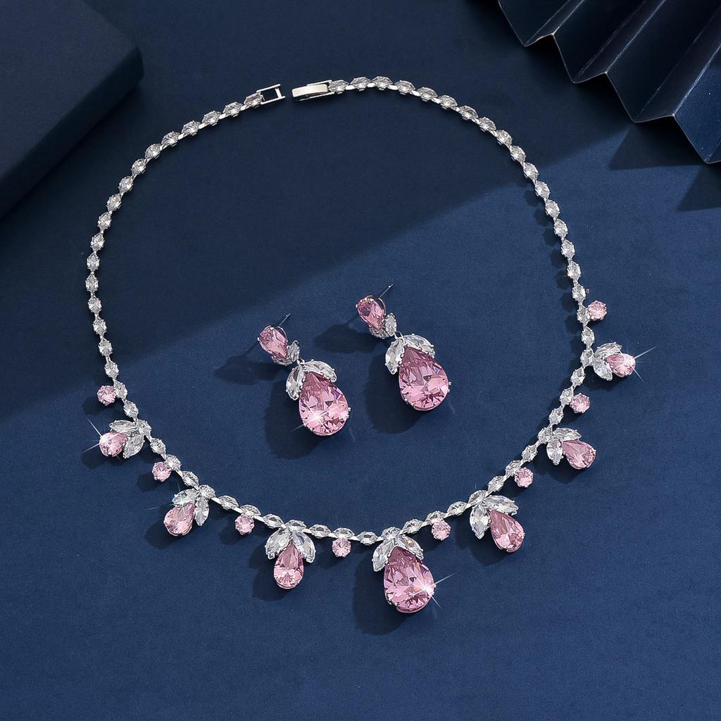 Modeschmuck Halskette Ohrringe Set Braut Zirkon Set Kette Hochzeitskleid Toastkleid Dinner Accessoires Geschenk Frauen