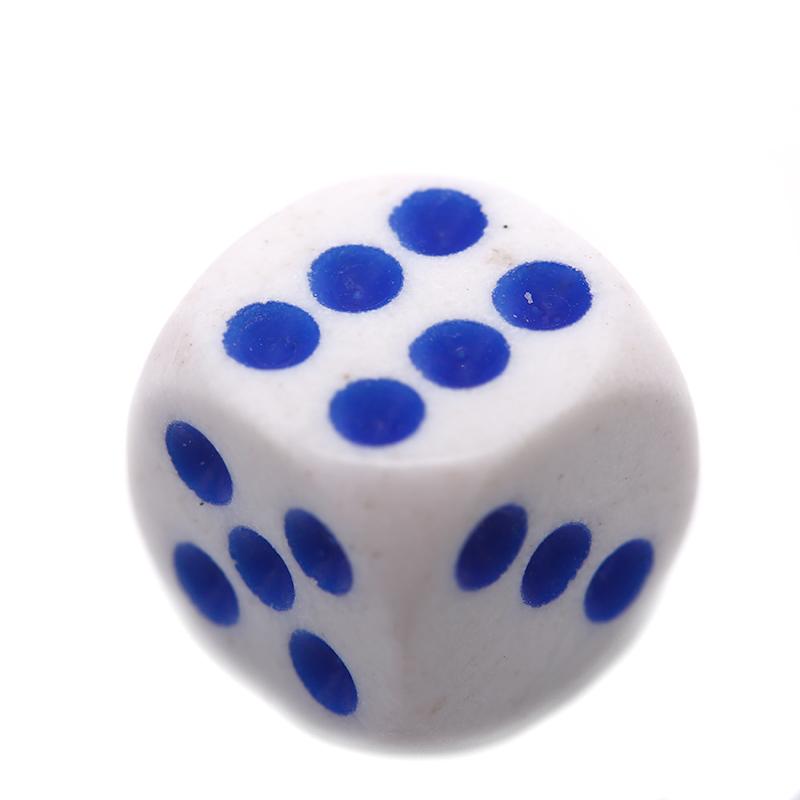 

6Pcs 10mm Acrylic White Round Corner Dice Clear Dice Portable Table Playing Game белый