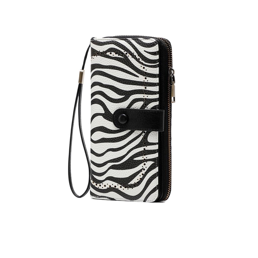 Multifunctional Women's Wallet Retro Oil Wax Leather Long Wallet Simple Large Capacity Card Bag
