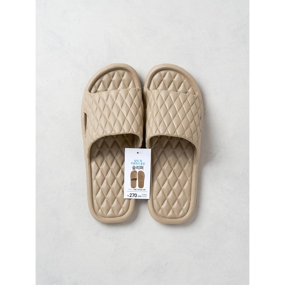 Daiso Rhombus Pattern Slippers 260 To 280 Mm