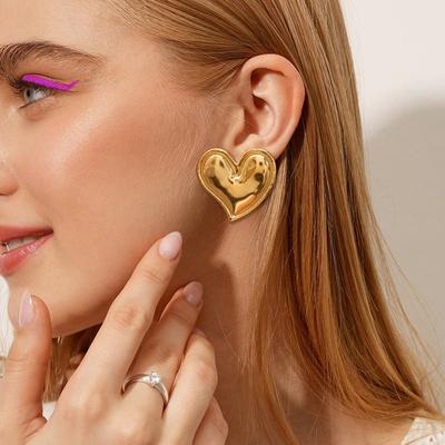 European and American Stainless Steel Love Stud Earrings Ins Earrings 18k Gold Titanium Steel Do Not Fade Ears