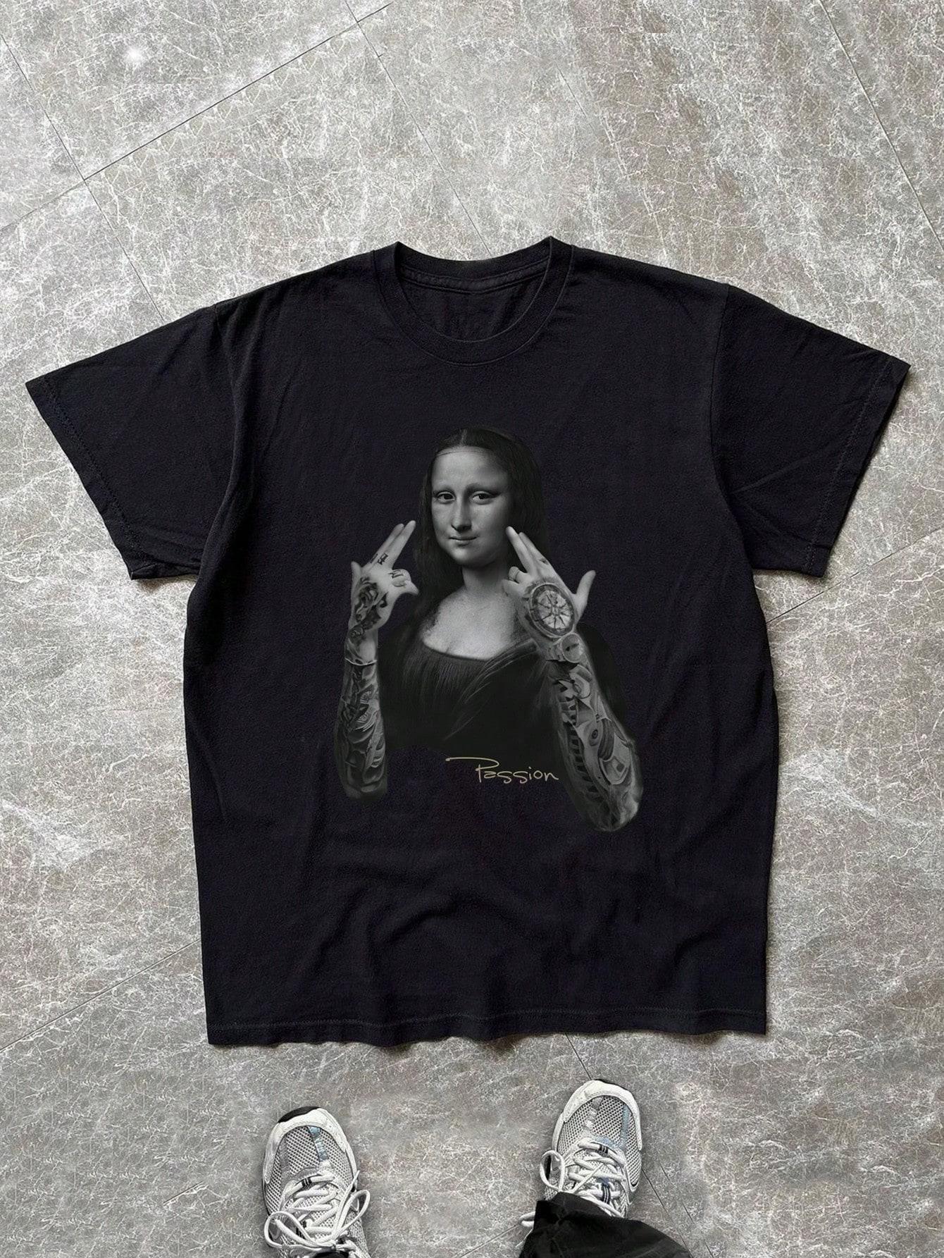 

HOT SALE New Men INS Style Mona Lisa & Letter Figure Print Crew Neck Short Sleeve Casual Loose T-Shirt Four Seasons Emo 4XL