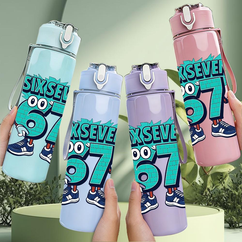 1PC Six Seven Bruh Sneaker Letter 750ml Color Plastic Sports Water Bottle Leakproof Flip Straw Lid Suitable for Sports Office Home Use