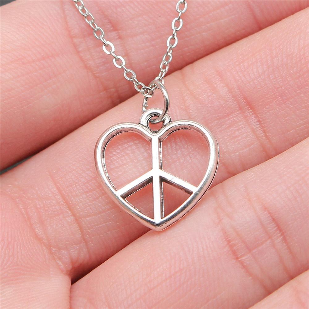 Peach Heart Angel Wings Sweet Pendant Antique Silver Metal Boys Collar Necklace High Quality Gift