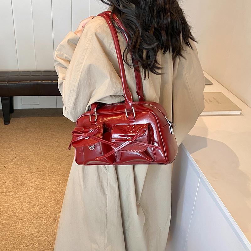 Fashion Trend Women's Bag 2025 New Niche Design Shoulder Bag, Portable Shoulder Crossbody Bag, Versatile Shoulder Bag