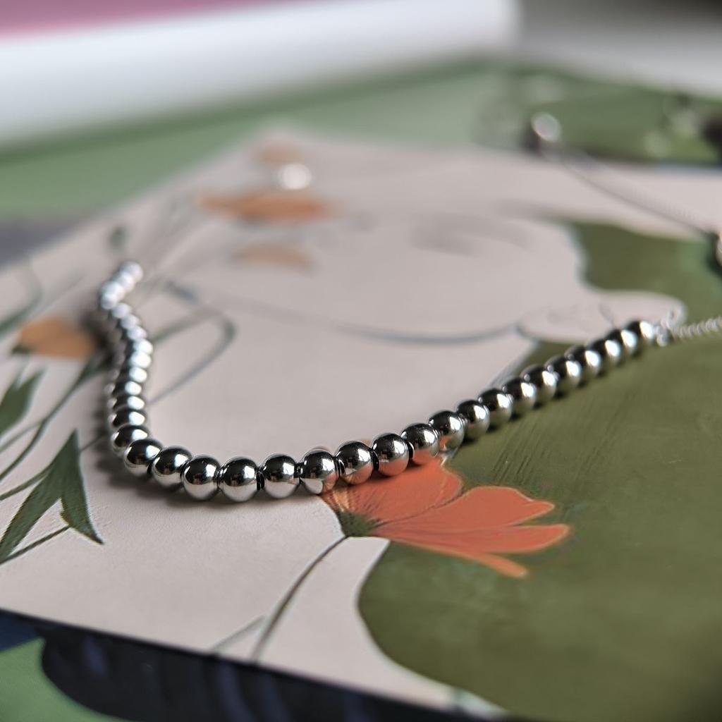 Colier argintiu fără pietre, greutatea produsului 6,57 gr (2183990)