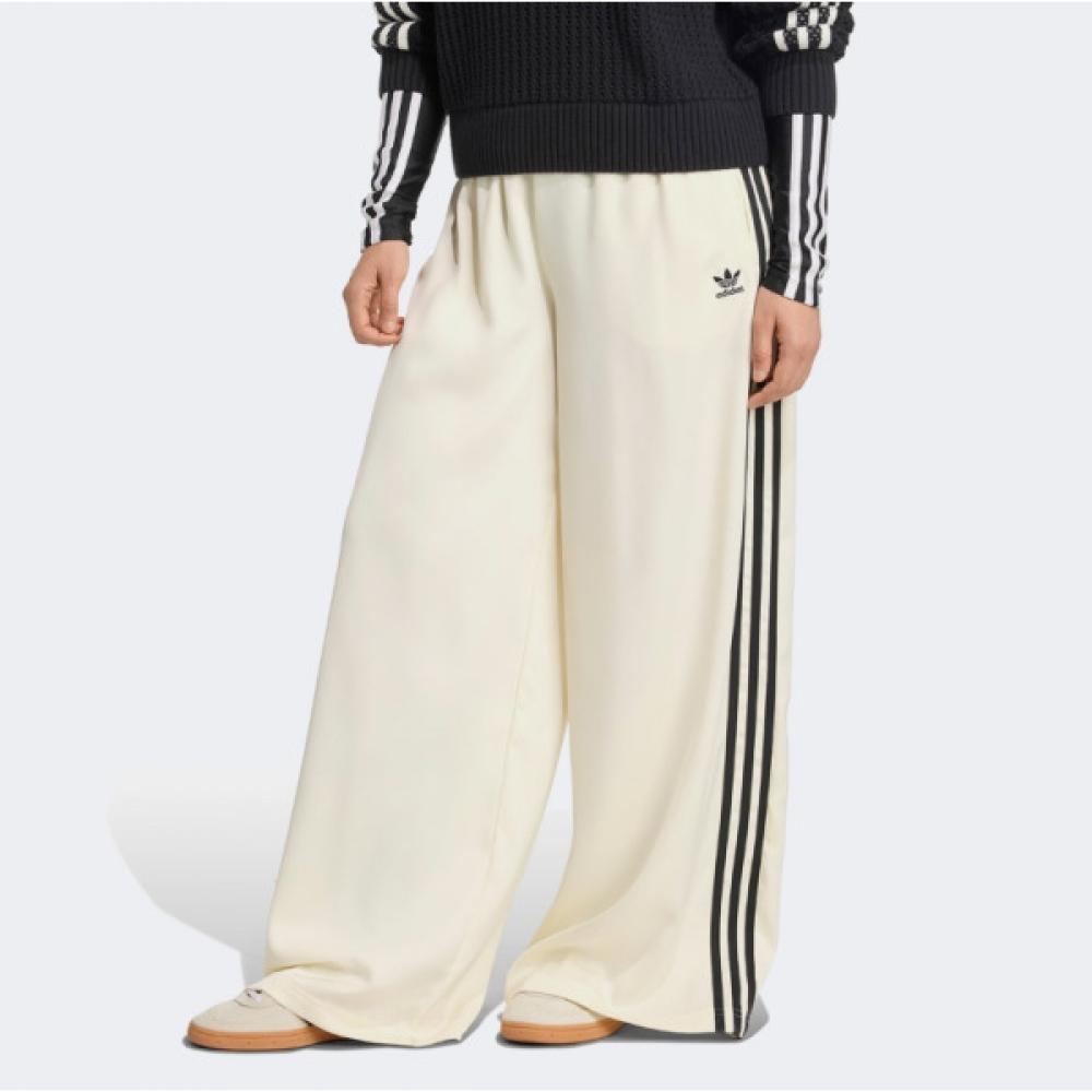 

Adidas Sneakers Satin Tp Wl Kd2542 Ivory/38