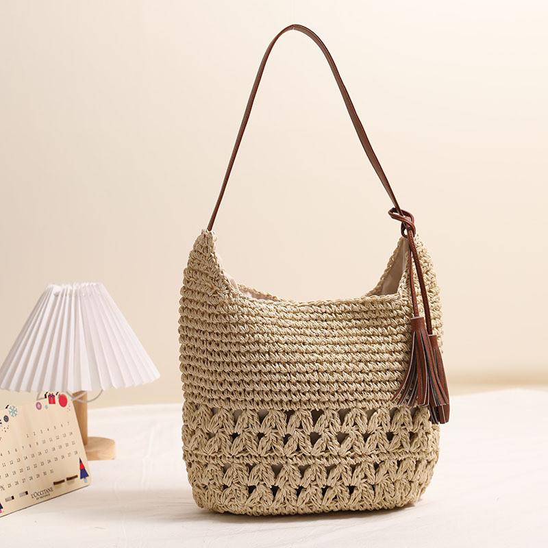 IELGY Hollow Straw Bag Tassel Woven Seaside Vacation Beach Bag Leisure