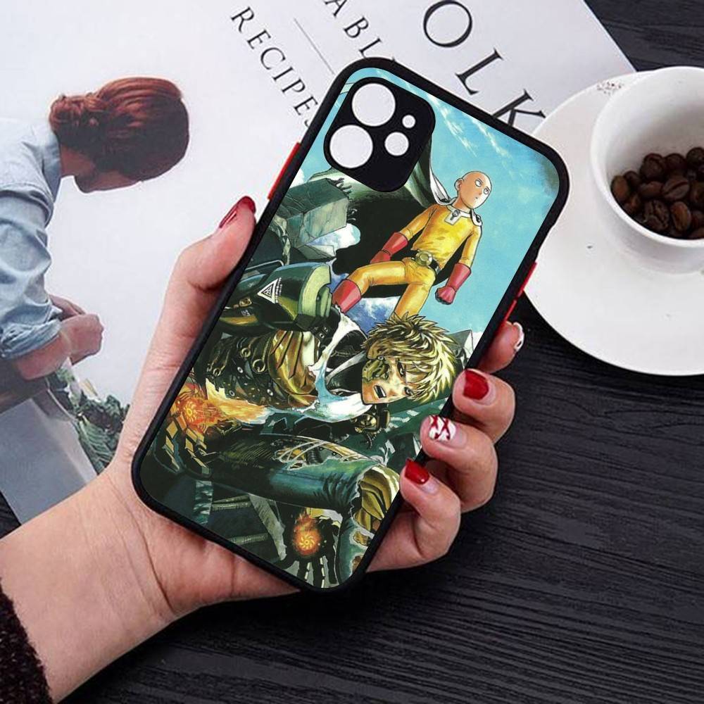One P-Punch Man Saitama Phone Case For IPhone 14 11 12 13 Mini Pro Max 8 7 Plus X XR XS MAX Translucent Matte Cover