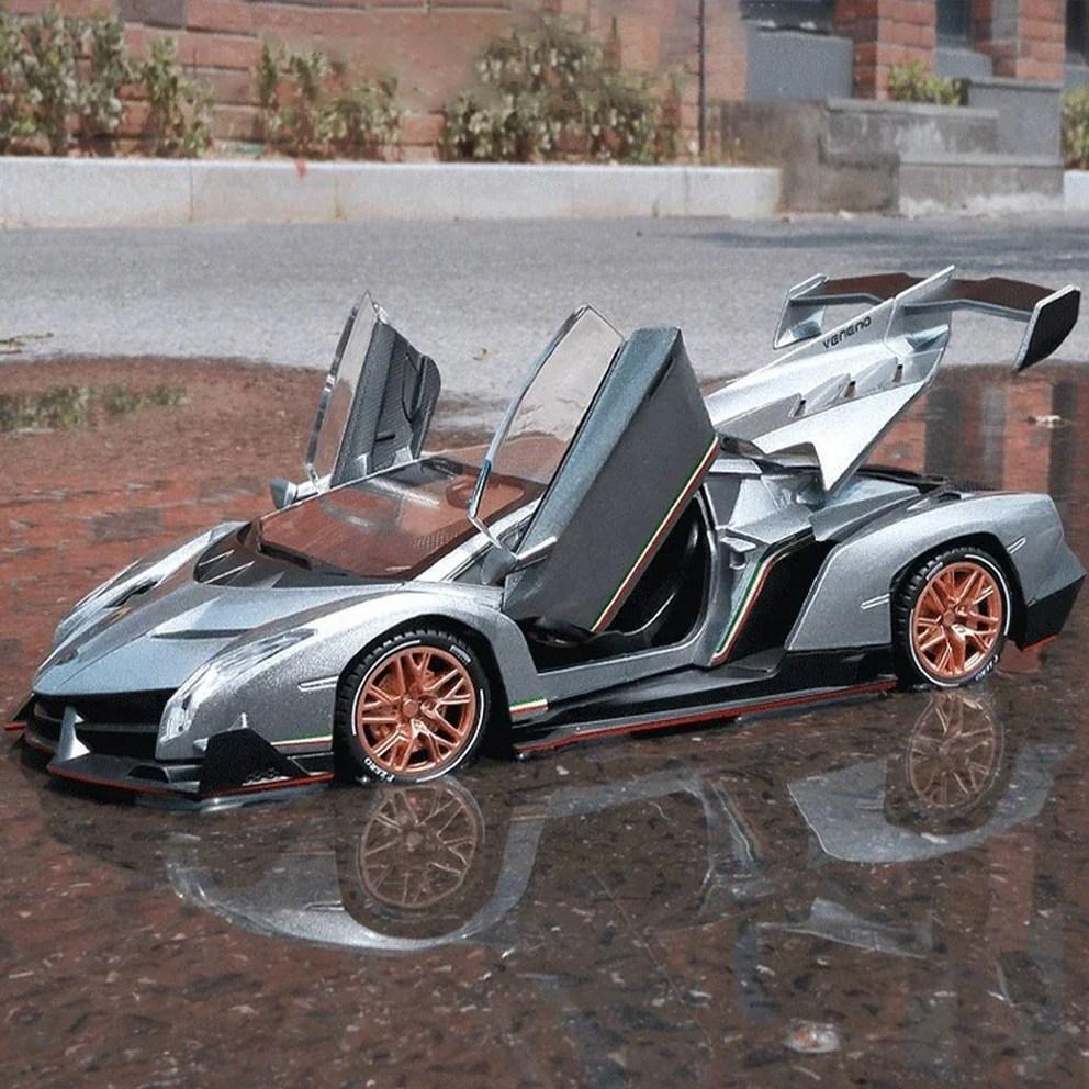 MyCar 1:22 Die-Cast Metal Lamborghini Veneno Roadster Model Car Figurine, Black