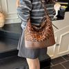 Large-capacity Autumn-winter Retro Single-shoulder Crossbody Bucket Bag