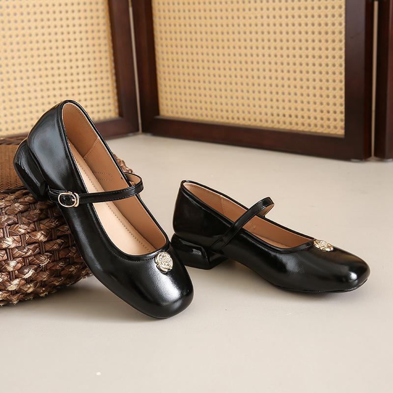 

Mary Jane shoes women s spring new temperament low heel thick heel word with light mouth single shoes 40 чёрный