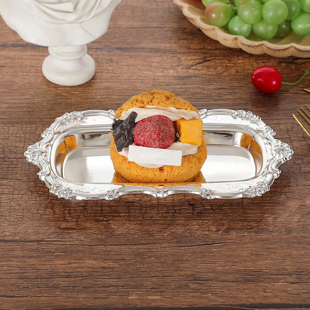 Vintage Jewelry Tray Multifunctional Exquisite Metal Decorative Tray for Dessert Fruit Snacks