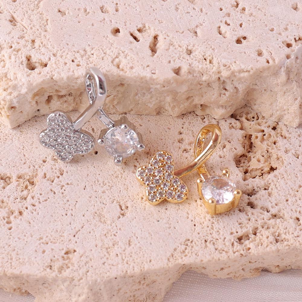 Diamond-Studded Four-Leaf Clover Double Pendant Necklace, Main Stone Accent, Chic and Versatile for Everyday Wear
