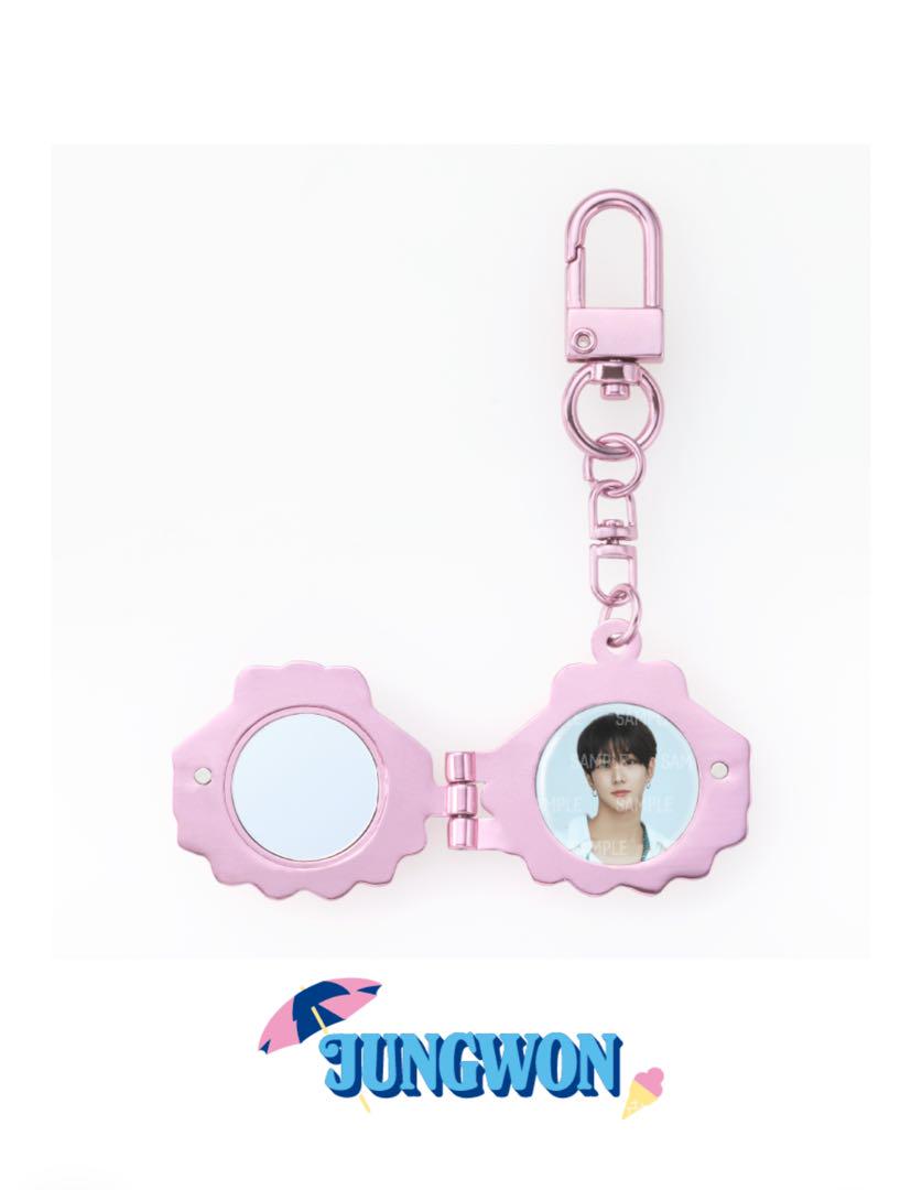

[USED] BESIDE:ENHYPEN Rocket Key Ring Jungwon