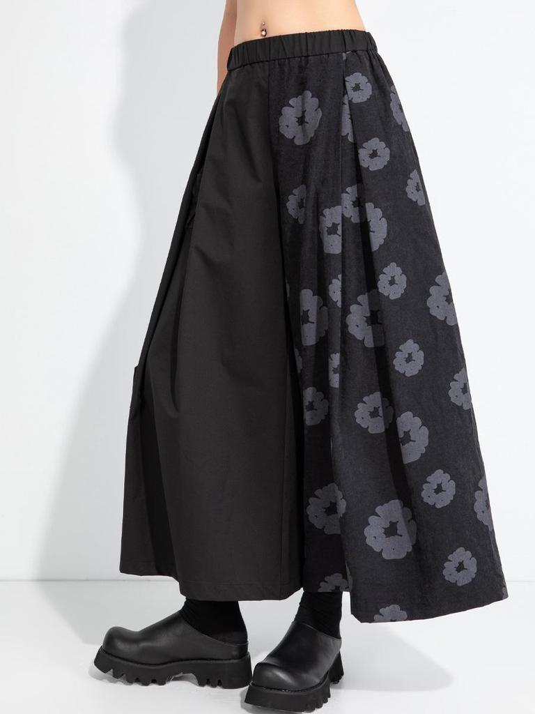 2025 Autumn Asymmetrical Wide-Leg Retro Patchwork Culottes: Women's Casual Dark Style