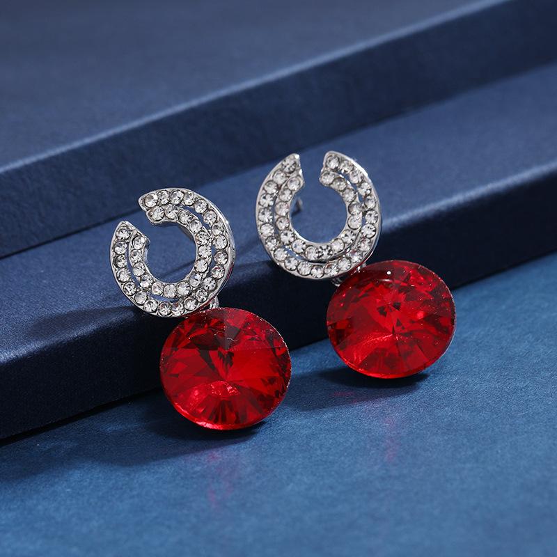 Barokní retro křišťálové náušnice s drahokamy, super třpytivé diamanty, jednoduché temperamentní náušnice, lehký luxus, dlouhé personalizované náušnice na večeři