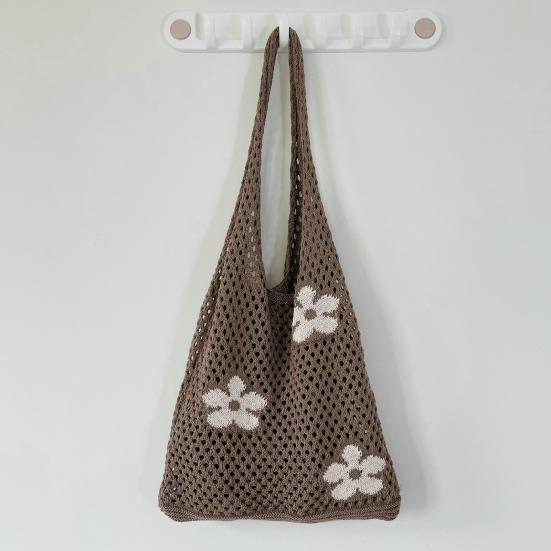 Stylová nákupní taška v zářivých barvách