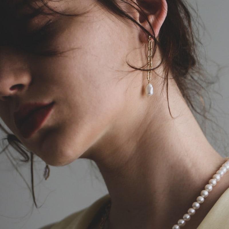 de,deer Cliff Freshwater Pearl Earrings [2103E008]