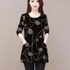 Spring and Summer Middle-aged Women's Round Neck Thin Long Sleeved Geometric Printed Pocket Fashion Casual Bottom Tops