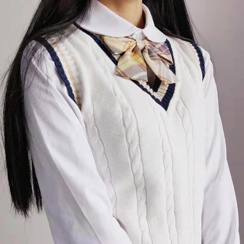 V-neck Knitted Sweater Vest for Women Autumn Winter 5XL Plus Size Cotton Thicken Sleeveless Pullover Preppy Style Fashion Clothing