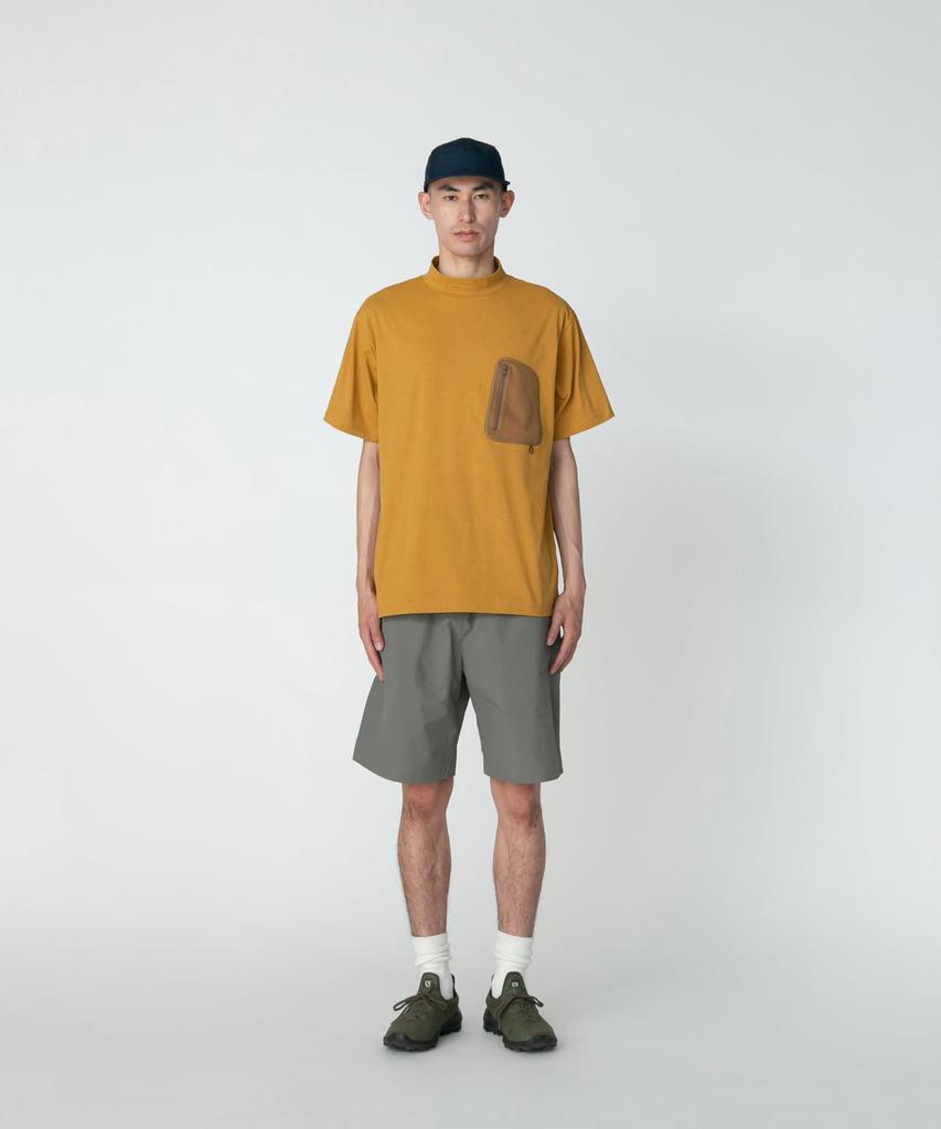 Snow Peak Nylon Tussah 2-Way Shorts, size L, Light Olive, PA-25SU007, perfect for festivals, camping, and outdoor activities.