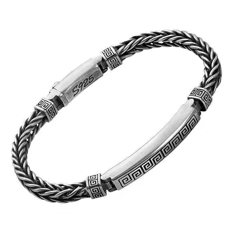 

2026 Retro Back Pattern Latch Silver Plated Bracelet Men s Trend Creative Personality Woven Hand Jewelry 18CM