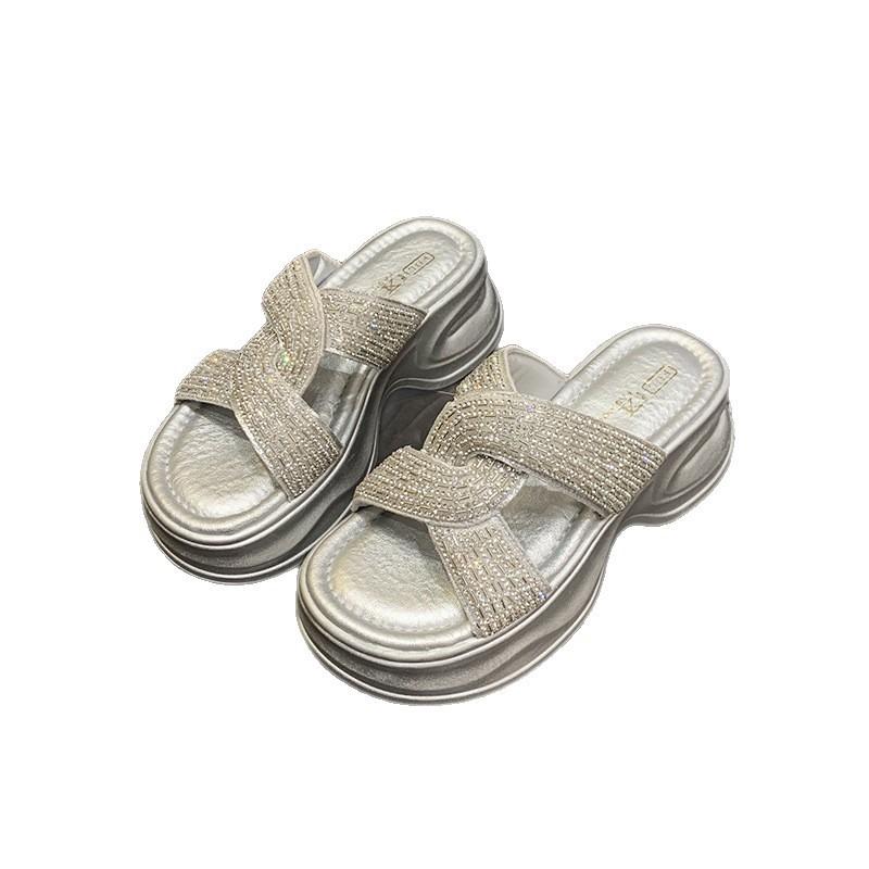 Thick-bottomed rhinestone one-word drag women wear new summer slope heel casual versatile cool slippers