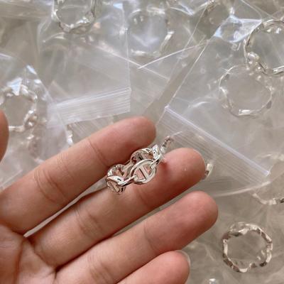 Anillo de Moda Ins con Sentido del Diseño Estilo Suave Estilo Minimalista Encanto Diseño Personalizado Multicapa Versátil para Anillo de Novias