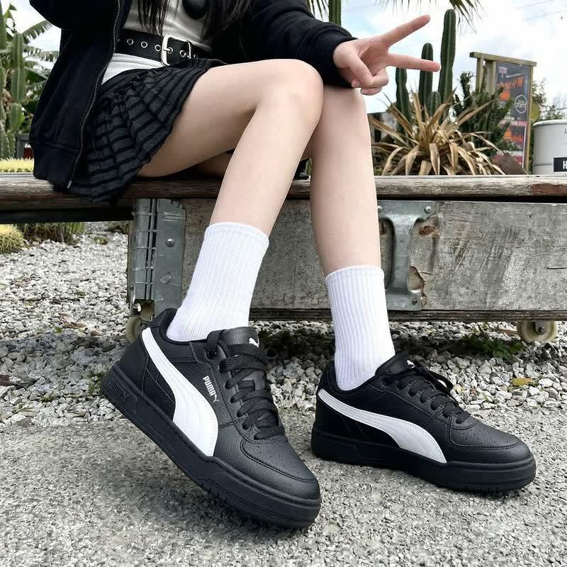 

PUMA Unisex Lifestyle Sneakers 404484-29 7.5